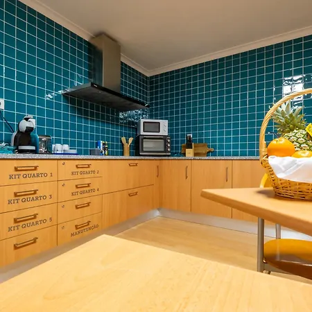 Han/Misafirhane Al Restaurante A Lampreia *