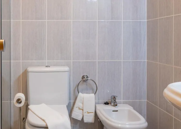 Al Restaurante A Lampreia * 圣孔巴当